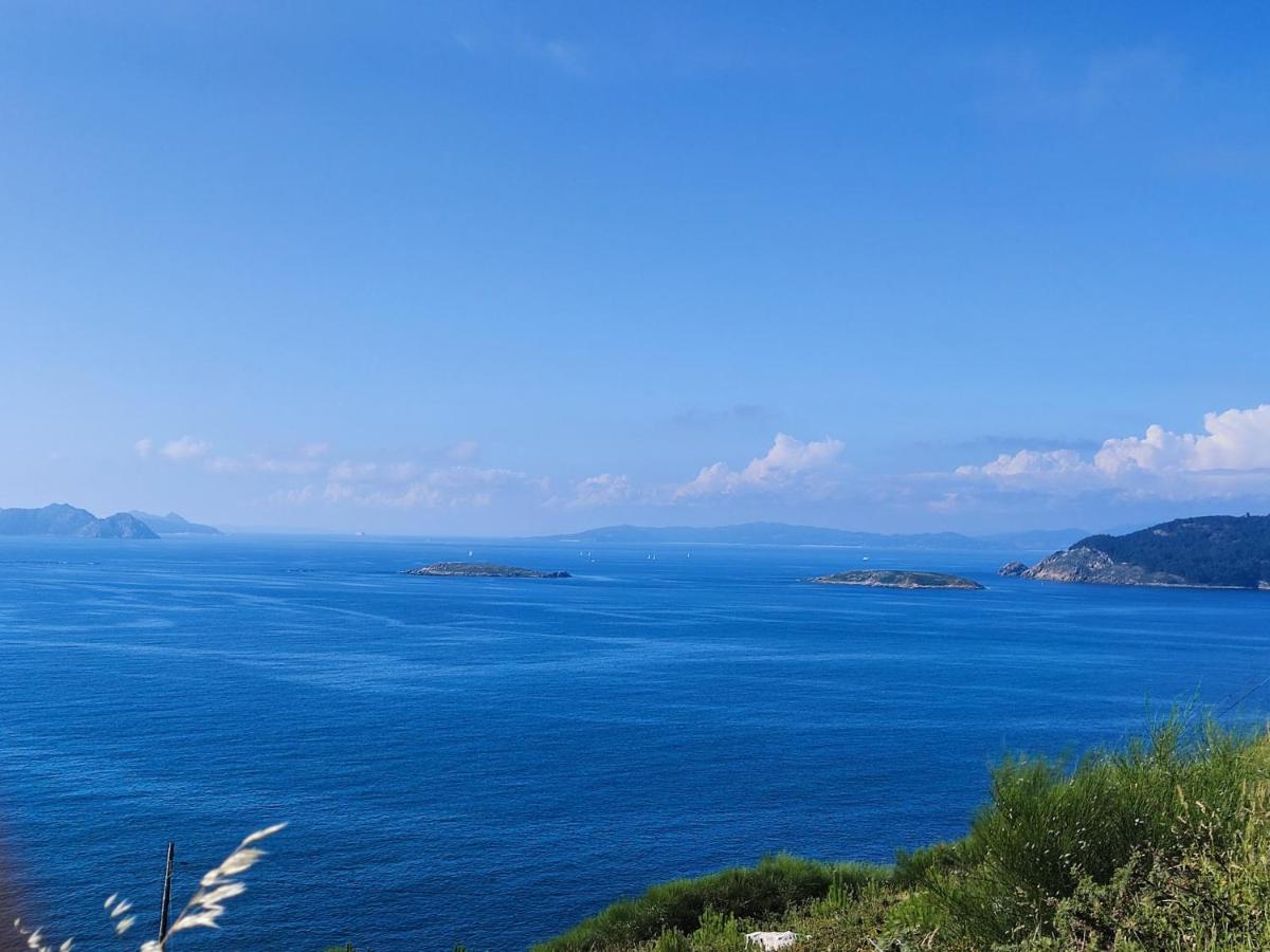 Inmejorables Vistas A Las Islas Cies Baiona Bagian luar foto