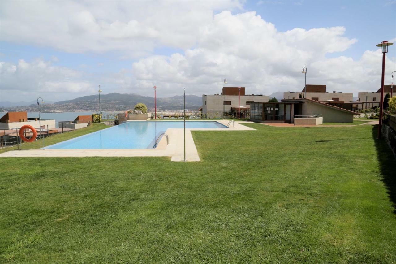 Inmejorables Vistas A Las Islas Cies Baiona Bagian luar foto